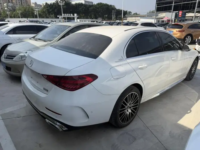 Mercedes-Benz C-Class 2023 Model C 200 L Sports Edition – фото 3