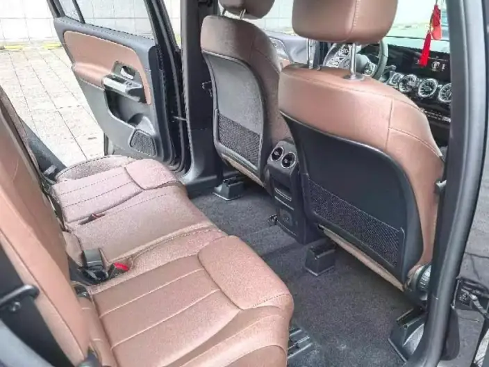 Mercedes-Benz GLB 2022 Model GLB 220 Fashion Model – фото 3