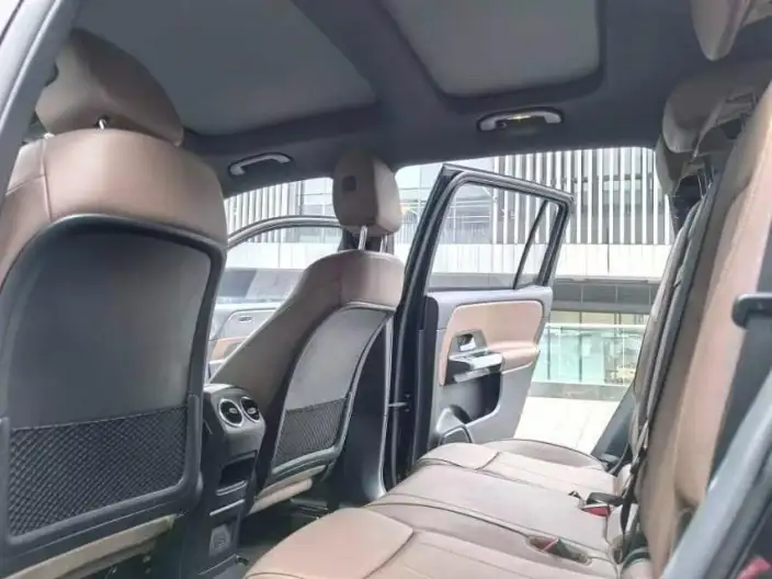 Mercedes-Benz GLB 2022 Model GLB 220 Fashion Model – фото 9