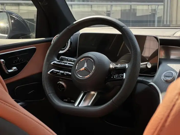 Mercedes-Benz GLC 2024 Model Facelift GLC 260 L 4MATIC Luxury Model 7 seat – фото 10