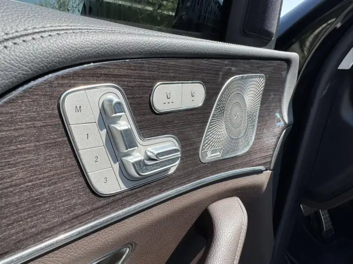 Mercedes-Benz GLS 2022 Model Facelift II GLS 450 4MATIC Fashion Model – фото 10