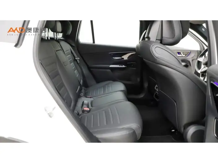 Mercedes-Benz GLC 2024 Model GLC 260 L 4MATIC Dynamic Model 5 seat – фото 8