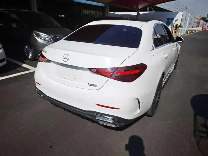 Mercedes-Benz C-Class 2023 Model C 260 L Sports Edition – фото 4