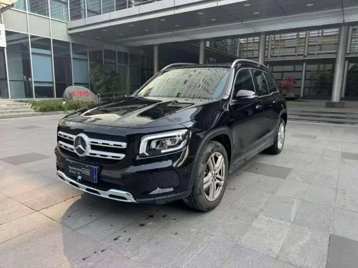 Mercedes-Benz GLB 2023 Model GLB 220 Dynamic Model – фото 1