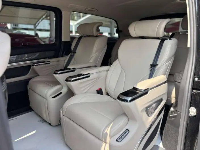 Viano 2024 Model 2.0T Business Edition 7 seat – фото 8