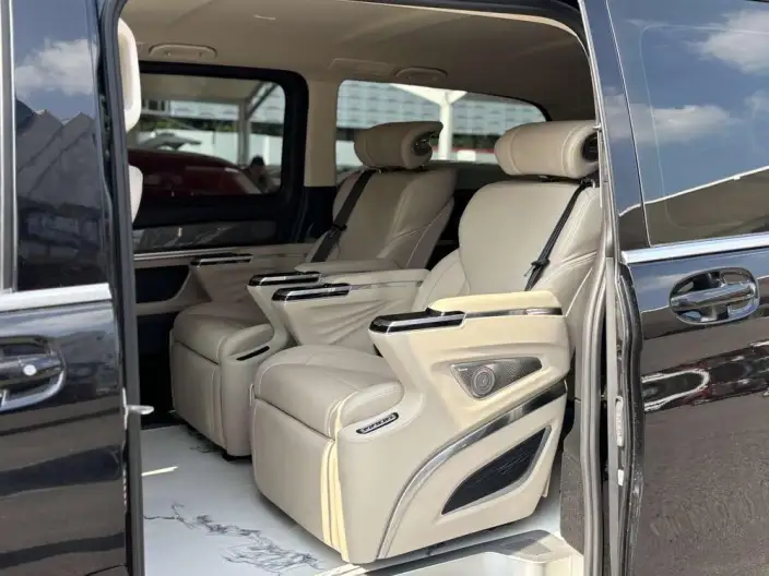 Viano 2024 Model 2.0T Business Edition 7 seat – фото 9