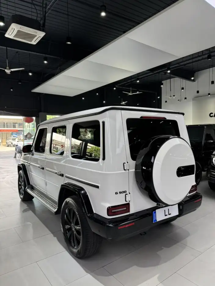Mercedes-Benz G-Class 2022 Model G 500 – фото 4