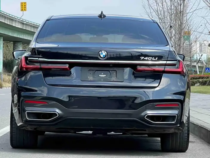 BMW 7 Series 2021 Model 730Li M Sports Set – фото 5
