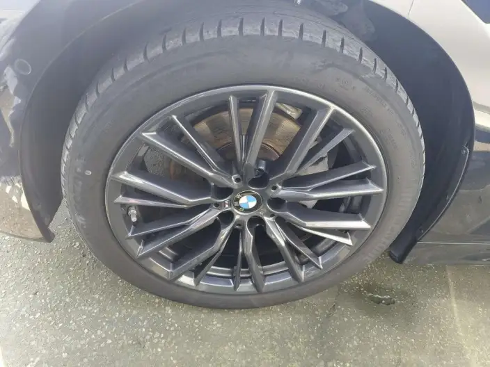 BMW 3 Series 2022 Model 325i M Sports Night Set – фото 10