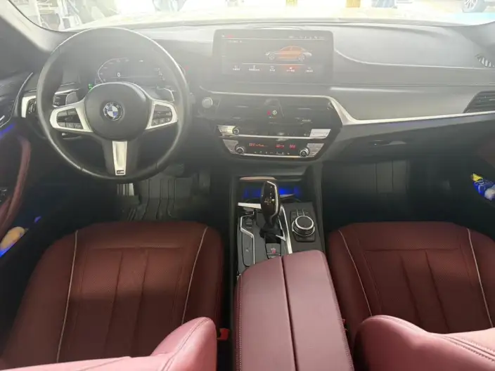 BMW 5 Series 2022 Model Facelift 530Li Leading Model M Sports Set – фото 8