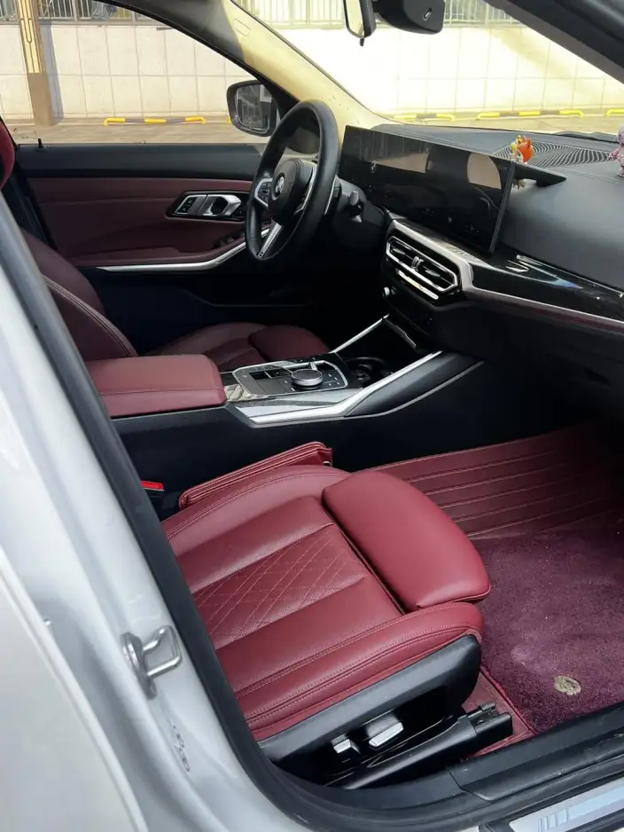 BMW 3 Series 2023 Model 325Li M Sports Set – фото 8