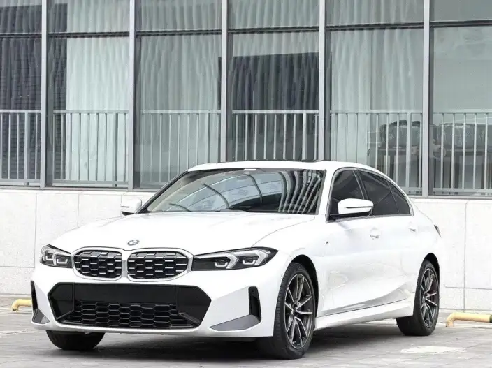 BMW 3 Series 2023 Model 325Li M Sports Set – фото 1