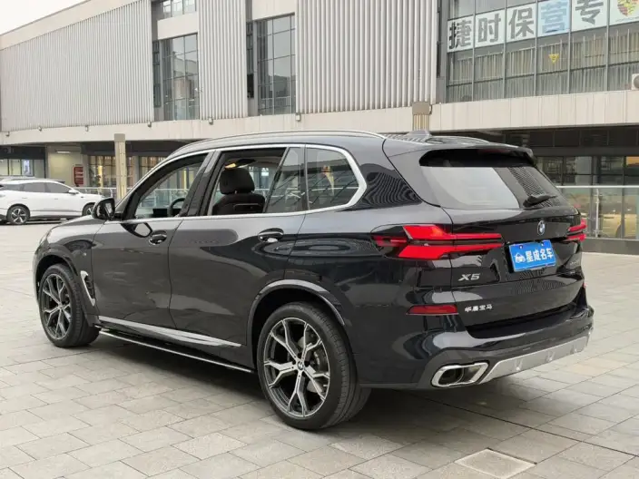 BMW X5 2023 Model xDrive30Li Exclusive Model M Sports Set – фото 4
