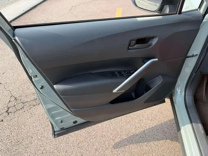 Toyota Corolla Cross 2022 Model 2.0L Elite Edition – фото 5