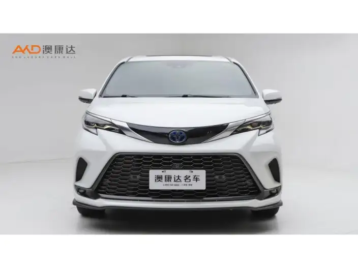 Granvia 2022 Model 2.5L Hybrid Ultimate Edition – фото 2