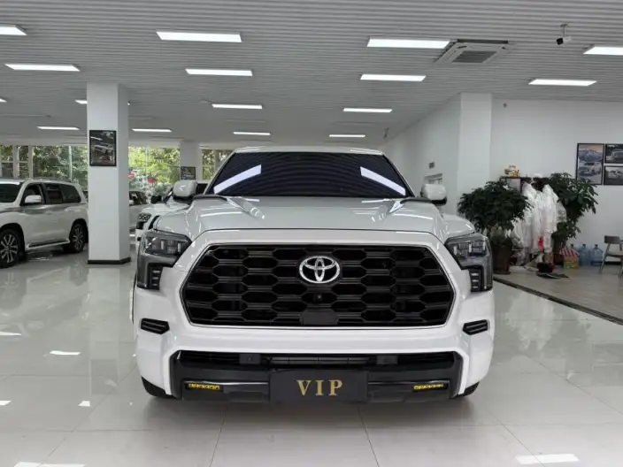 Sequoia 2023 Model 3.5T Automatic 4WD 7 seat Parallel Imported – фото 2