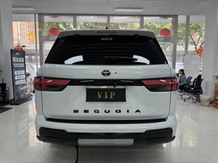 Sequoia 2023 Model 3.5T Automatic 4WD 7 seat Parallel Imported – фото 5