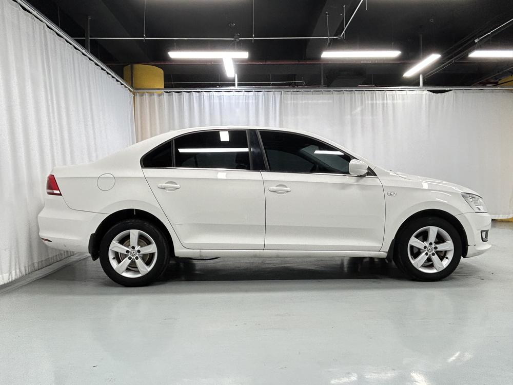 Volkswagen Santana 2015 модификация 1.4L Manual Com f ort Edition – фото 8