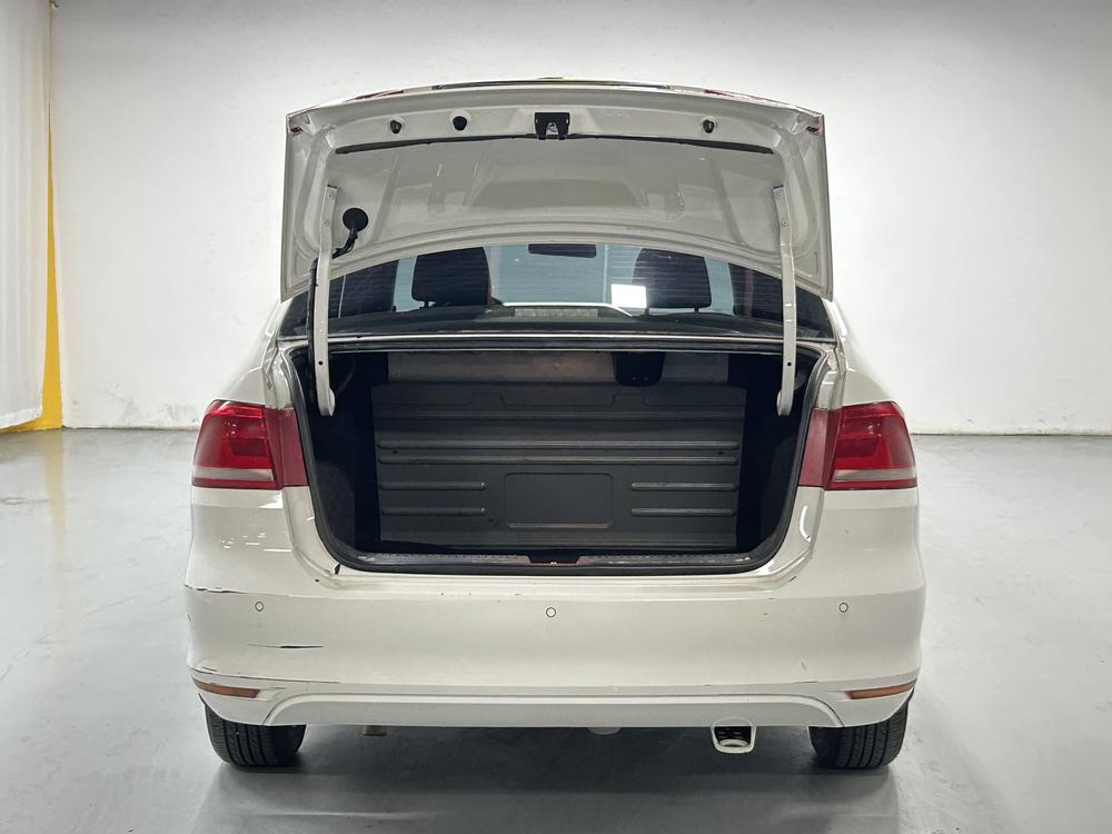 Volkswagen Santana 2015 модификация 1.4L Manual Com f ort Edition – фото 20