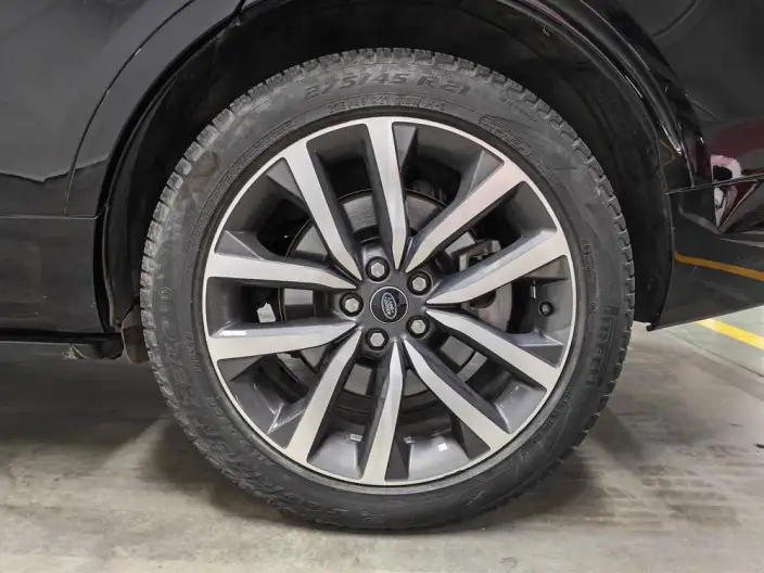 Land Rover Discovery 2023 Model 360PS R-Dynamic SE – фото 9