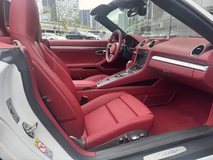 Porsche 718 2023 Model Boxster 2.0T – фото 7