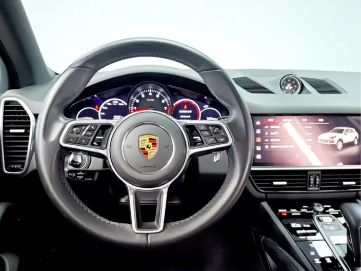 Cayenne 2019 Model Cayenne 3.0T – фото 7