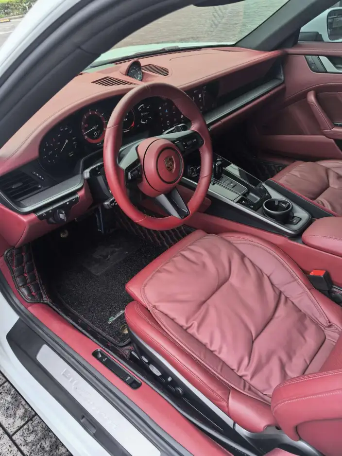 PORSCHE 911 2023 Model Carrera 3.0T – фото 8
