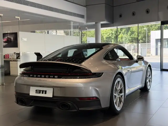 PORSCHE 911 2026 Model Carrera 3.0T