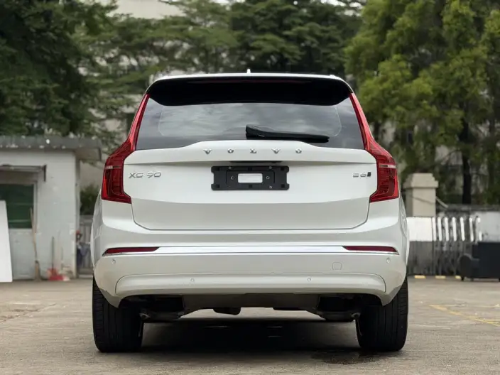 Volvo XC90 2023 Model B6 Smart Elegance Deluxe Edition 7 seat – фото 5
