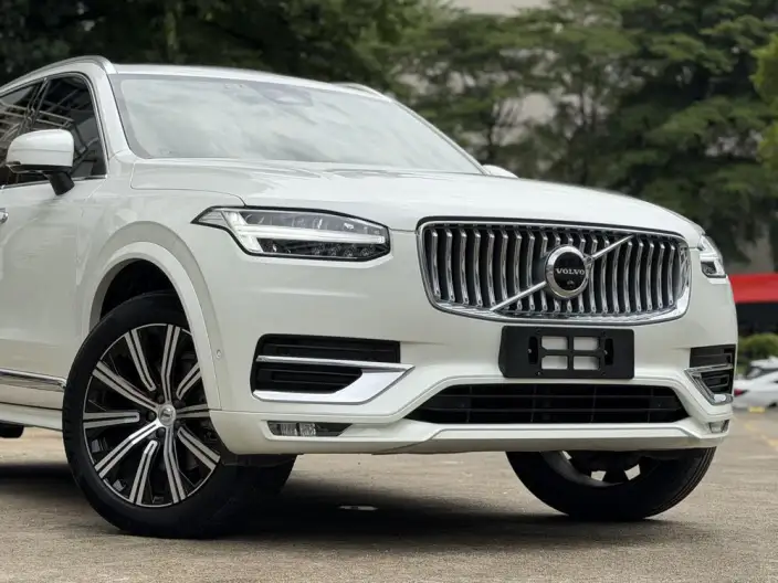 Volvo XC90 2023 Model B6 Smart Elegance Deluxe Edition 7 seat – фото 8