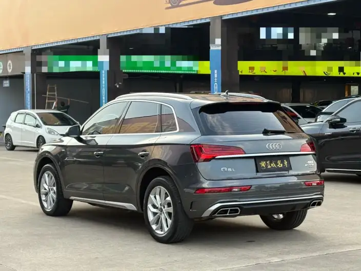 Audi Q5L 2023 Model 40T Luxury Dynamic Model