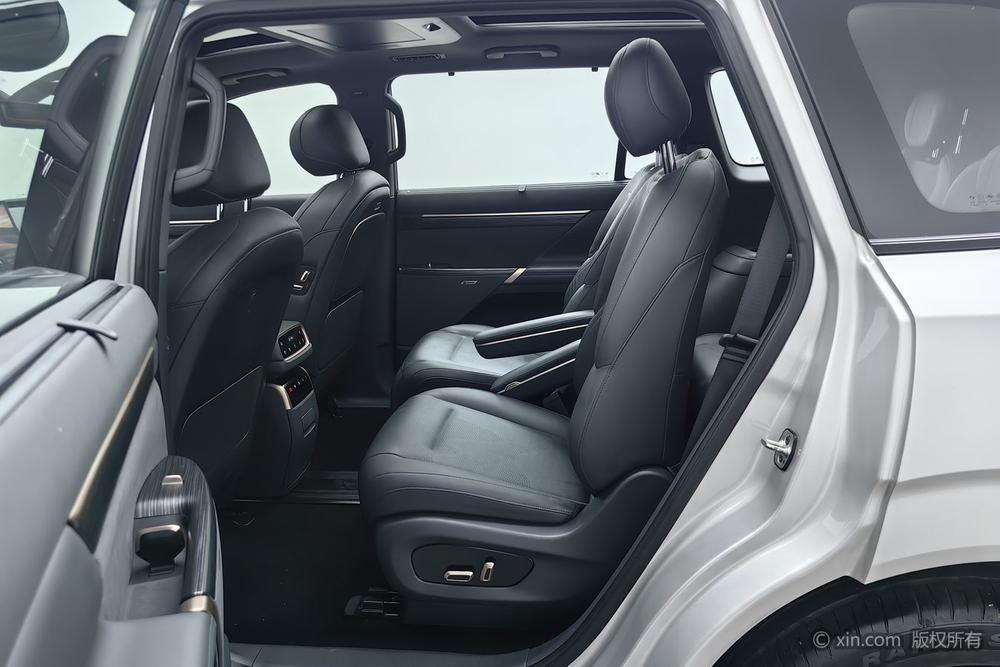 Kia Edition 008 2024 модификация 210Max Extended Range Edition 6 seat – фото 19