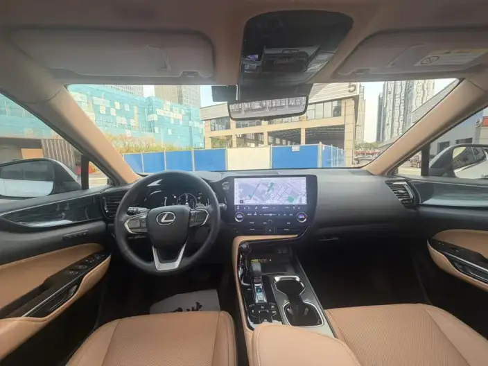 Lexus NX PHEV 2022 Model 400h+ Enjoy Ling Edition – фото 9