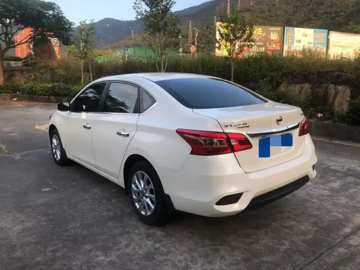 Nissan Sylphy 2022 Model Classic 1.6 XE CVT Comfort Edition – фото 5