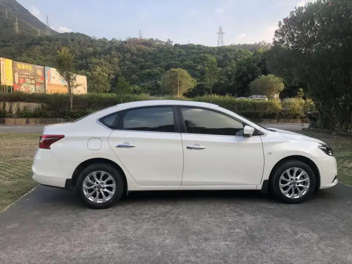 Nissan Sylphy 2022 Model Classic 1.6 XE CVT Comfort Edition – фото 8