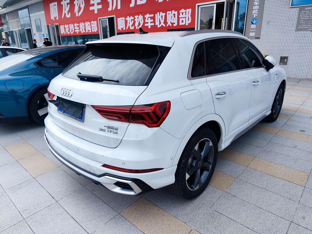 AUDI Q3 2024 35 TFSI Stylish Dynamic – фото 6