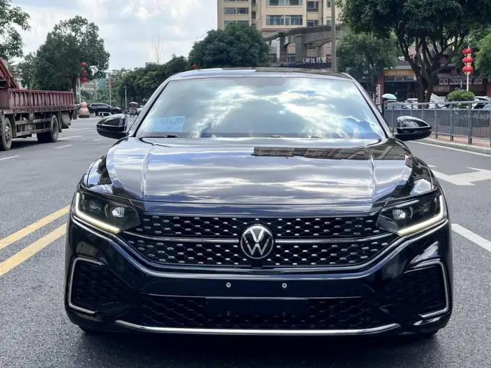 Volkswagen Passat 2022 Model 330TSI Starry sky Elite Edition