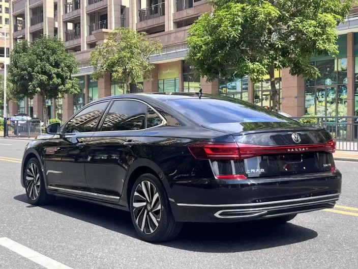 Volkswagen Passat 2022 Model 330TSI Starry sky Elite Edition