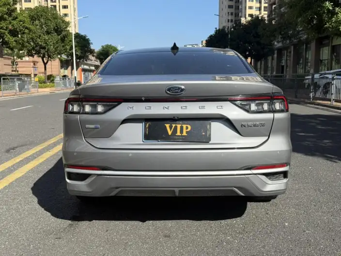 Ford Mondeo 2022 Model Facelift EcoBoost 245 Luxury Model – фото 5