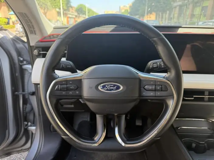 Ford Mondeo 2022 Model Facelift EcoBoost 245 Luxury Model – фото 10