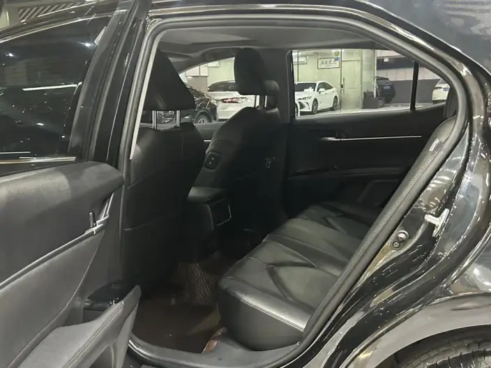 Toyota Camry 2021 Model 2.0G Deluxe Edition – фото 9