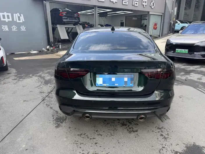 Jaguar XE L 2022 Model 2.0T 250PS R-DYNAMIC S Enterprising Sports Edition – фото 5