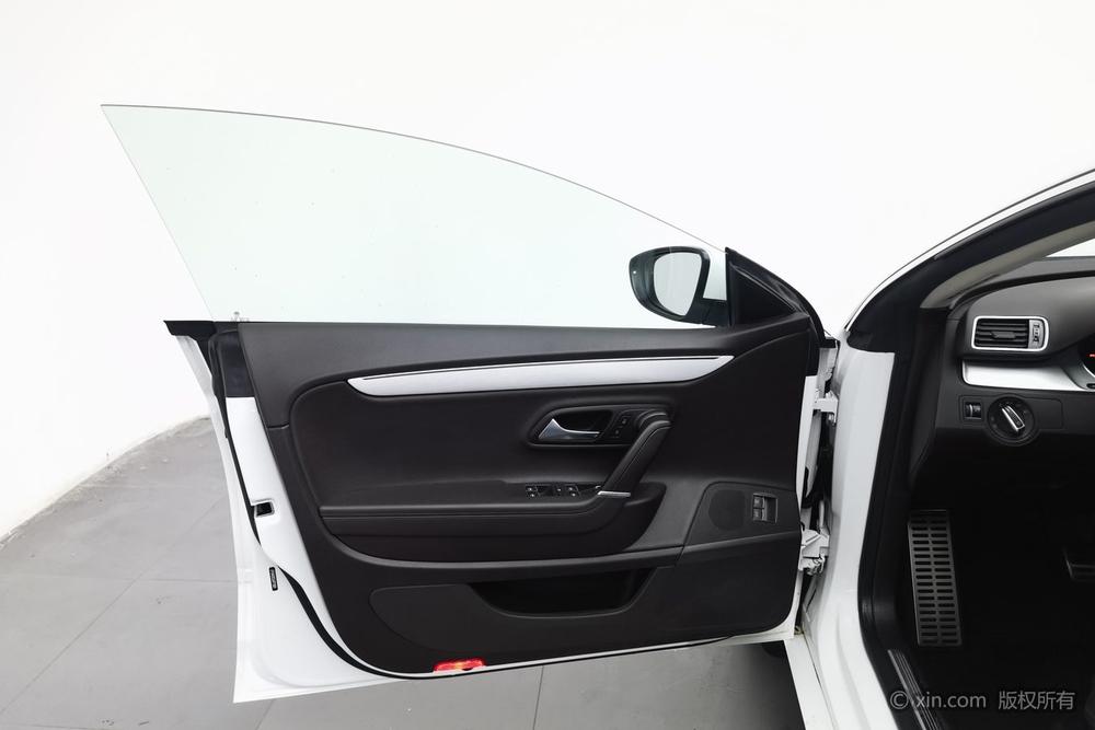 Volkswagen CC Модель 2018 года 1.8TSI Luxury – фото 22