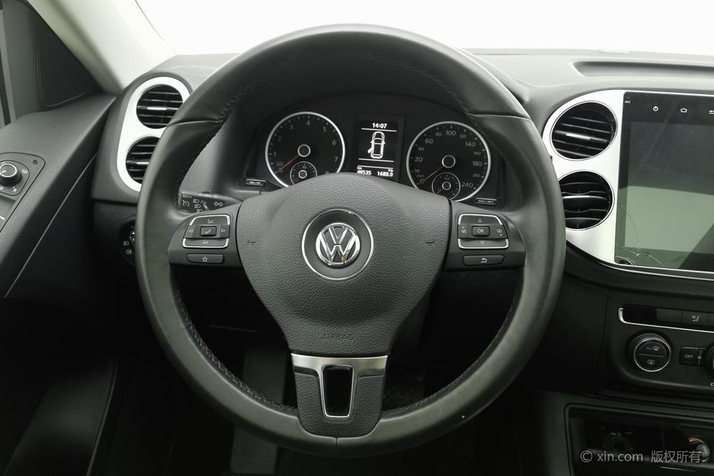 Volkswagen Tiguan 2017 300TSI Automatic 2WD Silk Road Comfort – фото 15