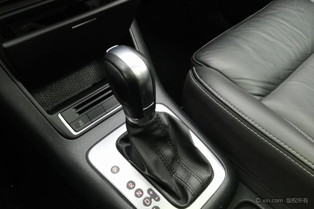 Volkswagen Tiguan 2017 300TSI Automatic 2WD Silk Road Comfort – фото 16