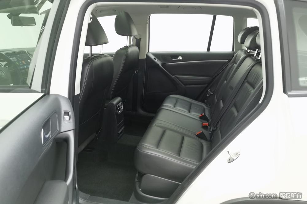 Volkswagen Tiguan 2017 300TSI Automatic 2WD Silk Road Comfort – фото 20