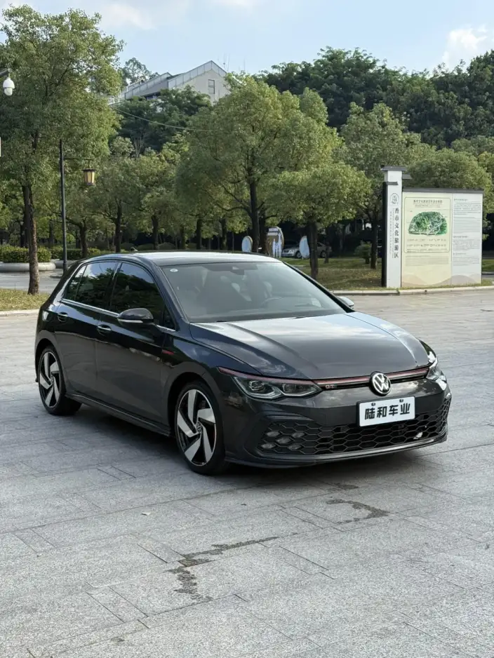 Volkswagen Golf GTI 2023 Model 380TSI DSG GTI