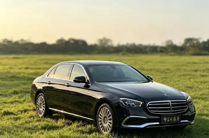 Mercedes-Benz E-Class 2023 Model Facelift E 300 L Luxury Model sedan – фото 3