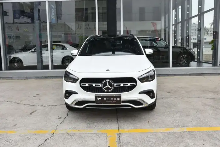 Mercedes-Benz GLA 2024 Model GLA 200 – фото 2