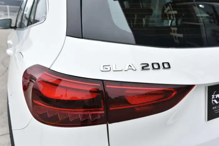 Mercedes-Benz GLA 2024 Model GLA 200 – фото 7